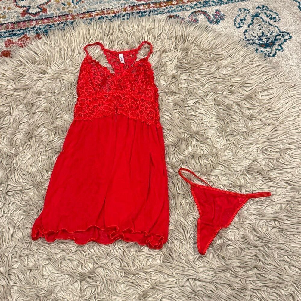 Jezebel lace lingerie set size large